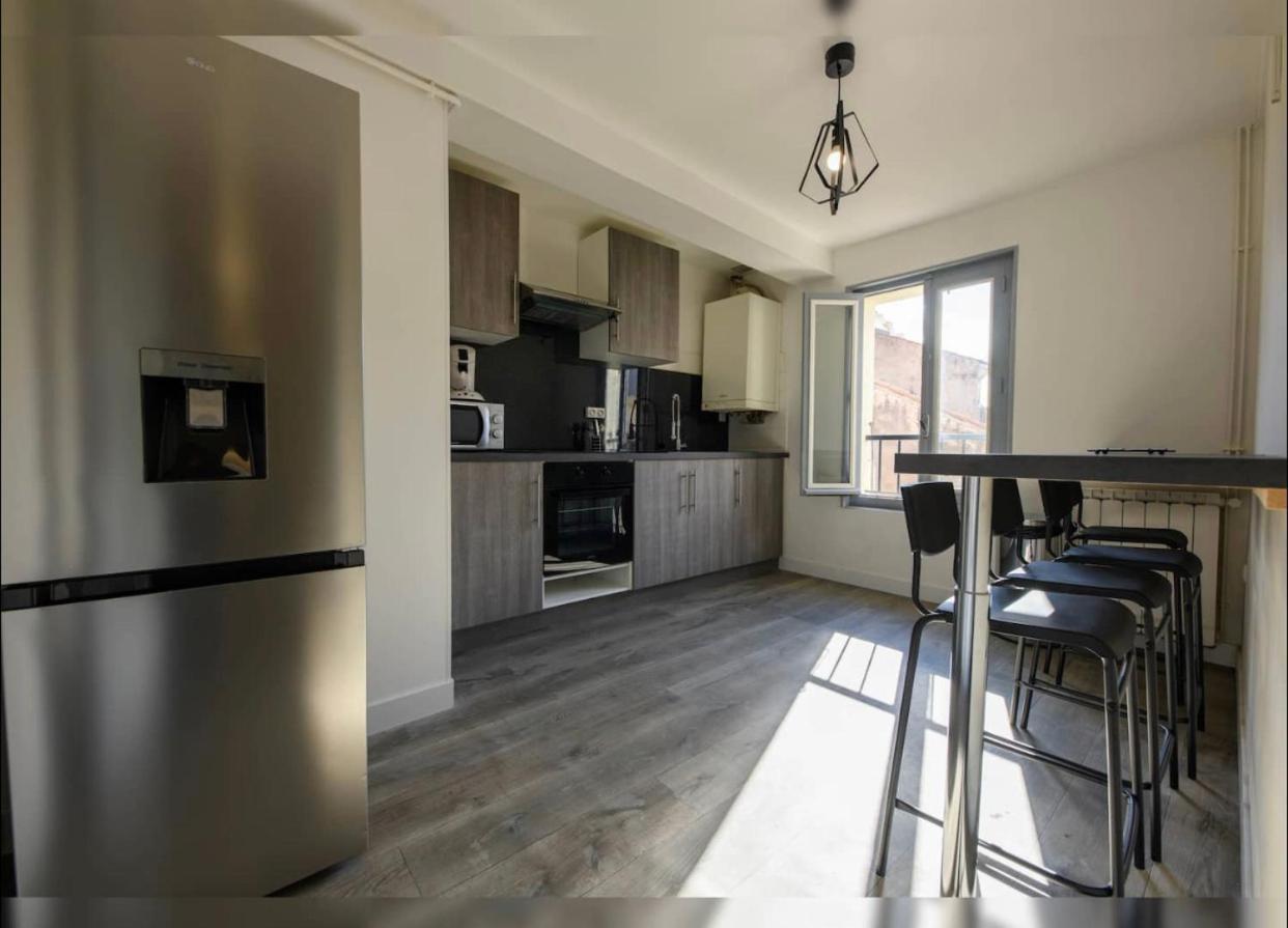 8 Aout 3-Spacieux Appartement 3 Chambres - Allee Paul Riquet - Wifi - Tv Connecte เบซิเยร์ ภายนอก รูปภาพ
