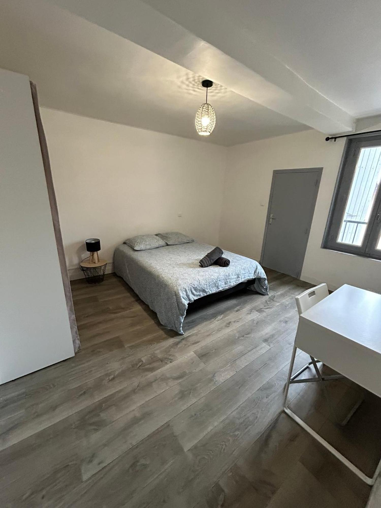 8 Aout 3-Spacieux Appartement 3 Chambres - Allee Paul Riquet - Wifi - Tv Connecte เบซิเยร์ ภายนอก รูปภาพ